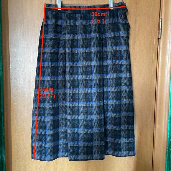 Paris Star Wool Plaid 2 Piece Set - oversized Blazer and skirt - Picture 8 of 11